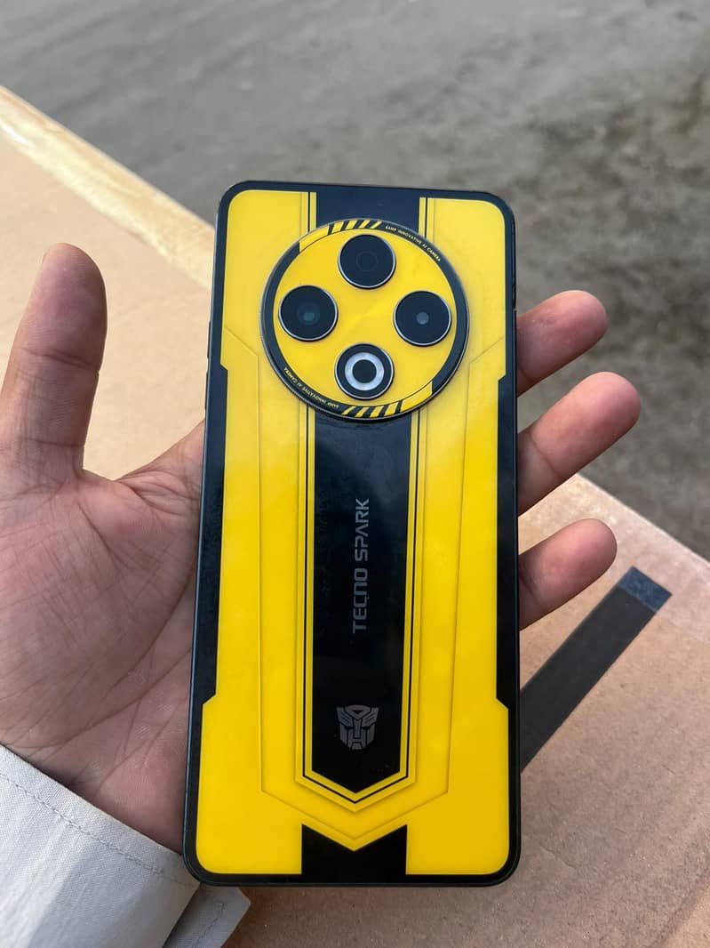 Tecno Spark 30 0
