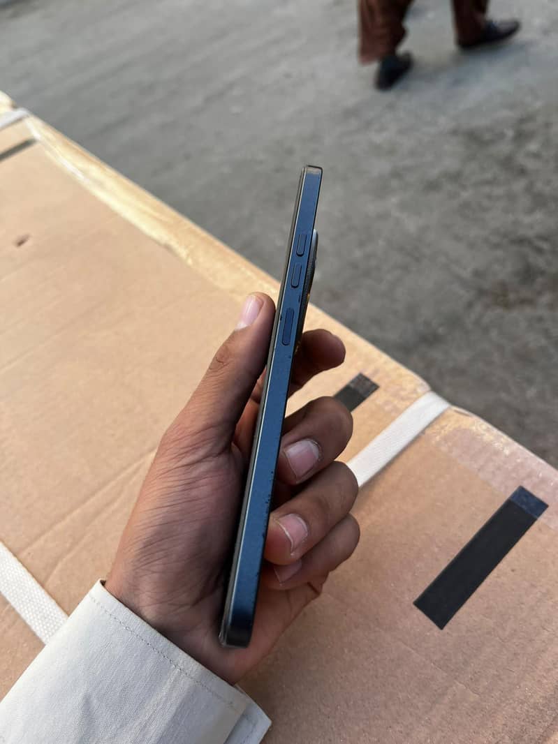 Tecno Spark 30 3