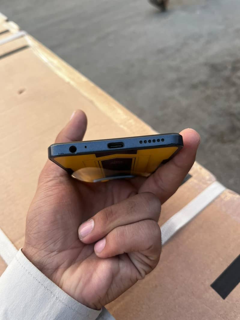 Tecno Spark 30 4