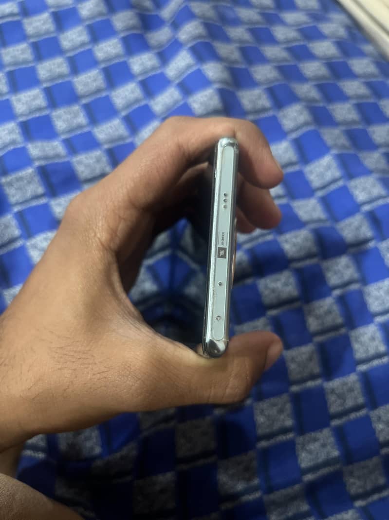 Infinix Zero 40 6