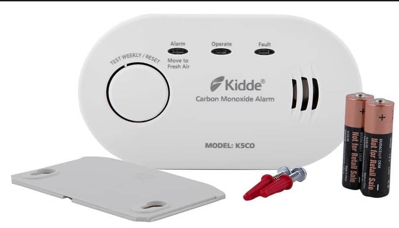 Kidde 5CO Carbon Monoxide Detector - 10 Year Sensor Life - Requires AA Batteries (Replaceable) R6171