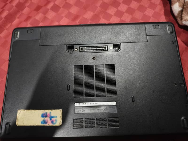 Dell Latitude E6440 0