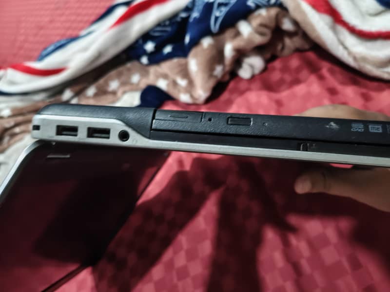 Dell Latitude E6440 1