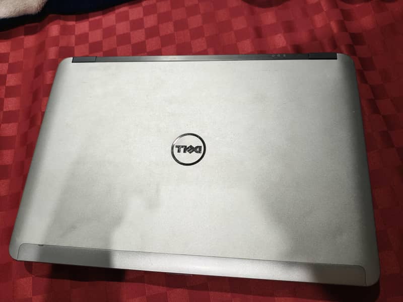 Dell Latitude E6440 5