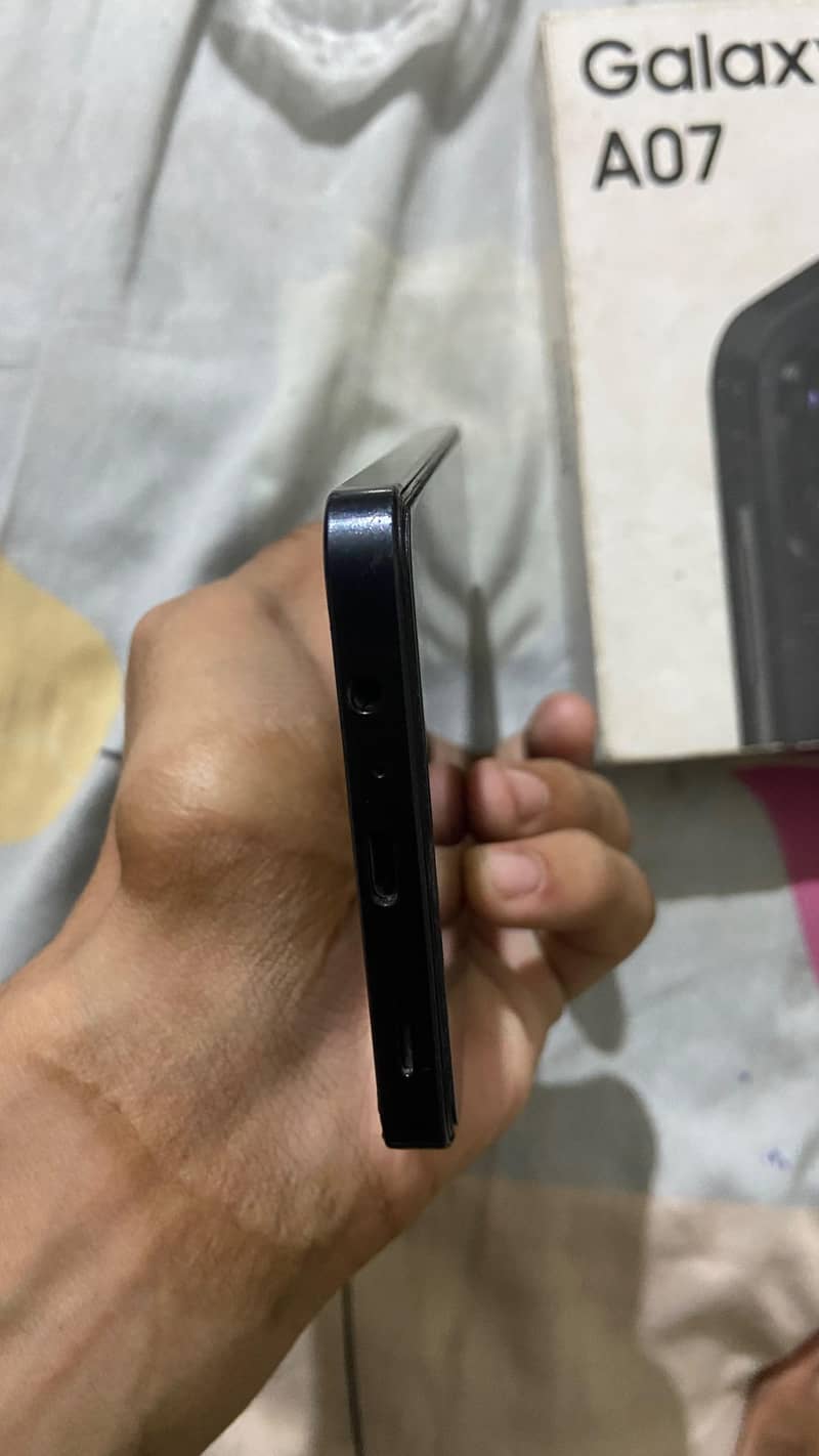 Samsung Mobile A07 10