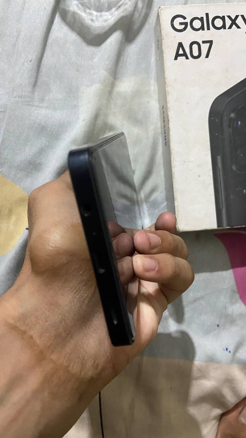 Samsung Mobile A07 12