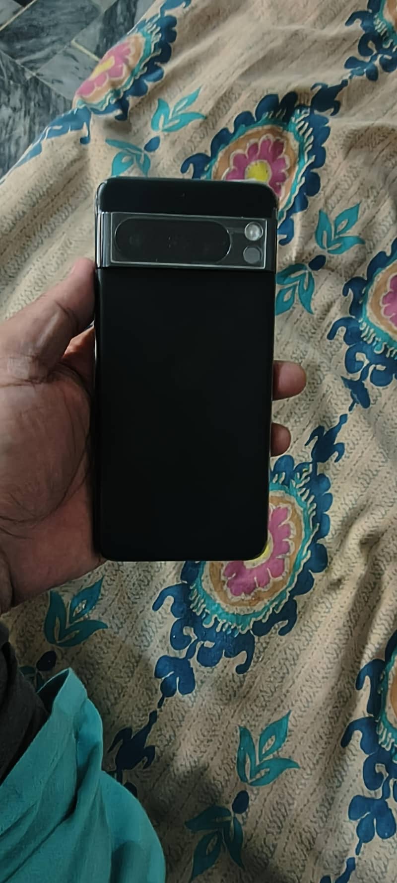Google Pixel 8 Pro 1