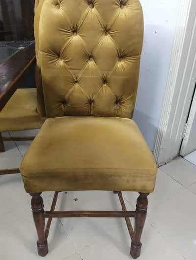 Dining Table with 4 Chairs
