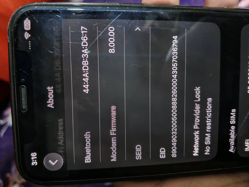 Apple iPhone 11 Pro 4