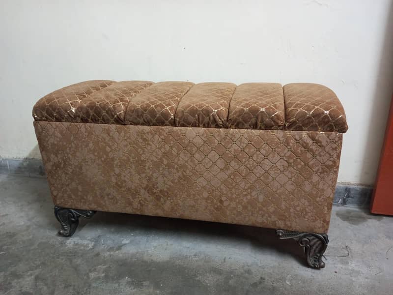 Sofa Settee 1