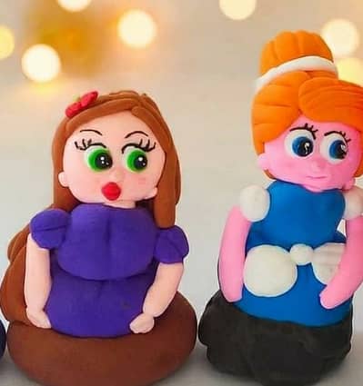 Set of 2 handmade dolls made with super clay