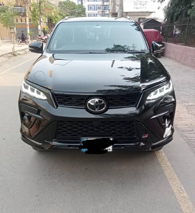 Toyota Fortuner GR 2025