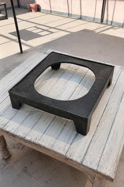 Plastic Fridge Stand 24×27 – Rs. 2,000