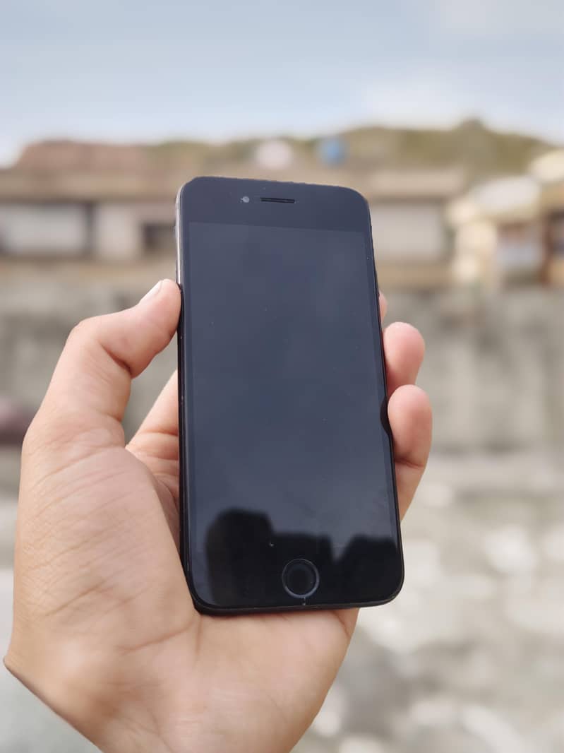 Sharp Aquos Sense7 plus 6