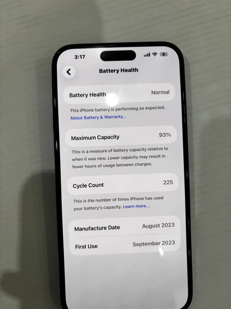 Apple iPhone 15 plus 3