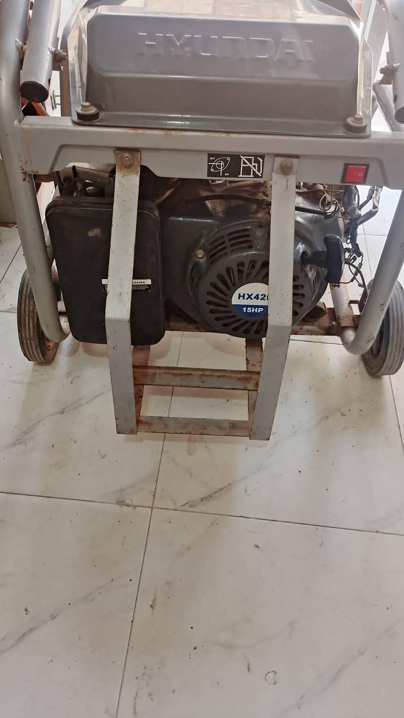 Hyundai 5.5 KVA Generator for Sale – Excellent Working Condition 1