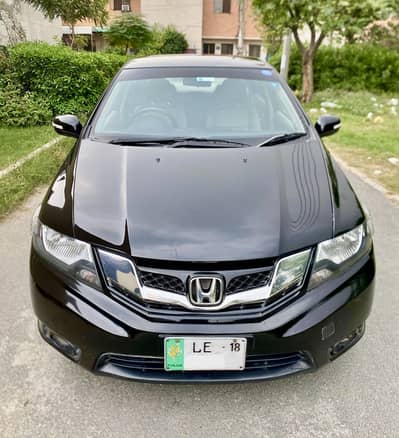 Honda City IVTEC 2018 model total genuine 100%