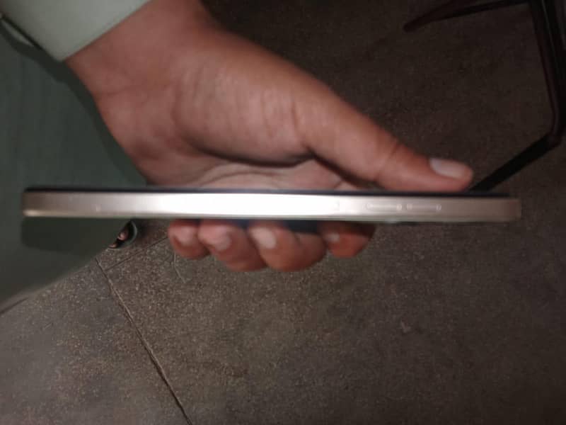 Tecno Spark 20C 3