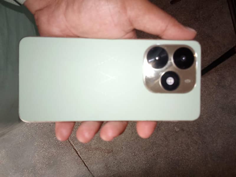 Tecno Spark 20C 4