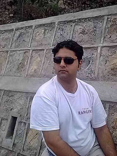 yasir mushtaq