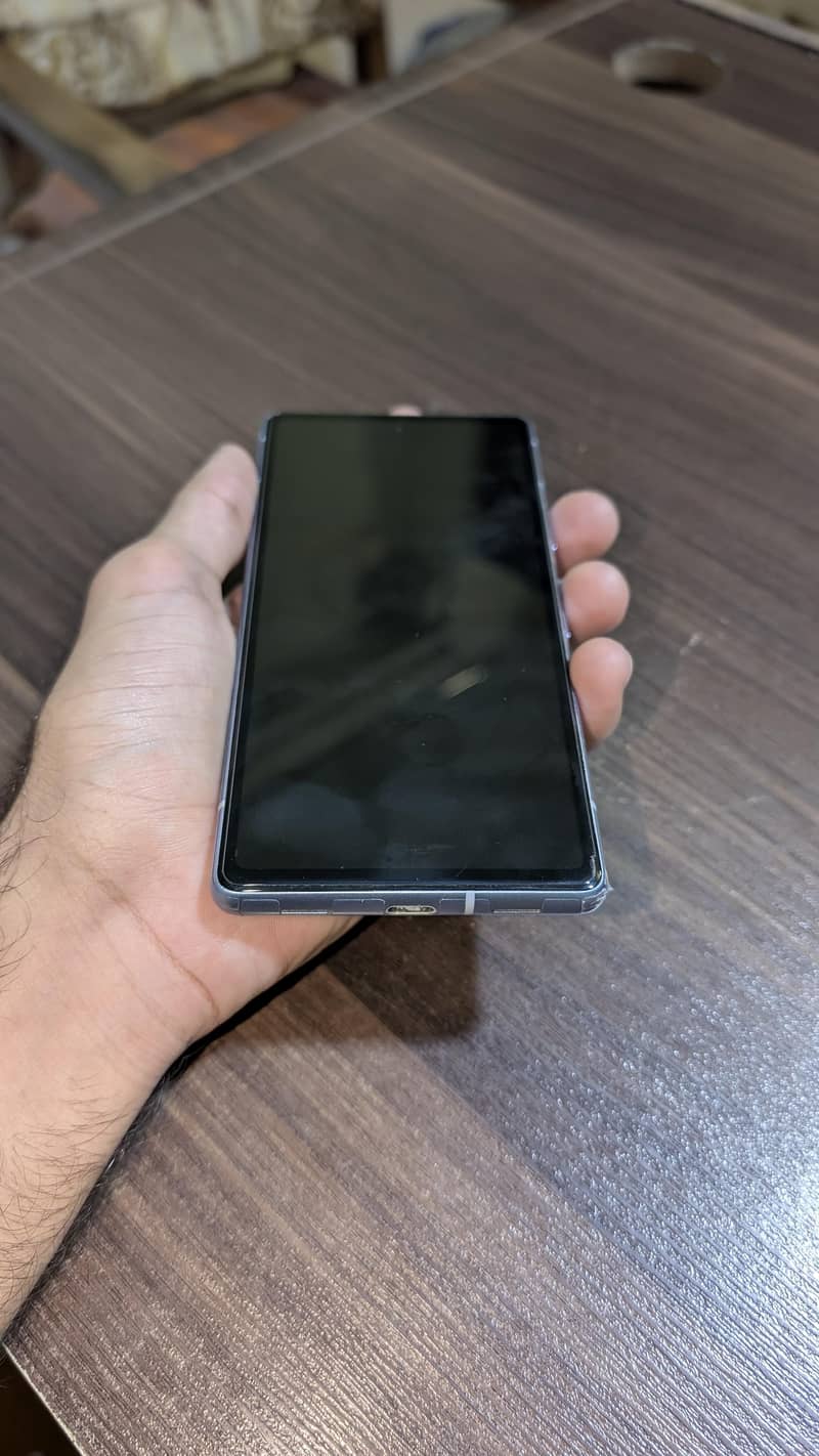 Google Pixel 7a 2