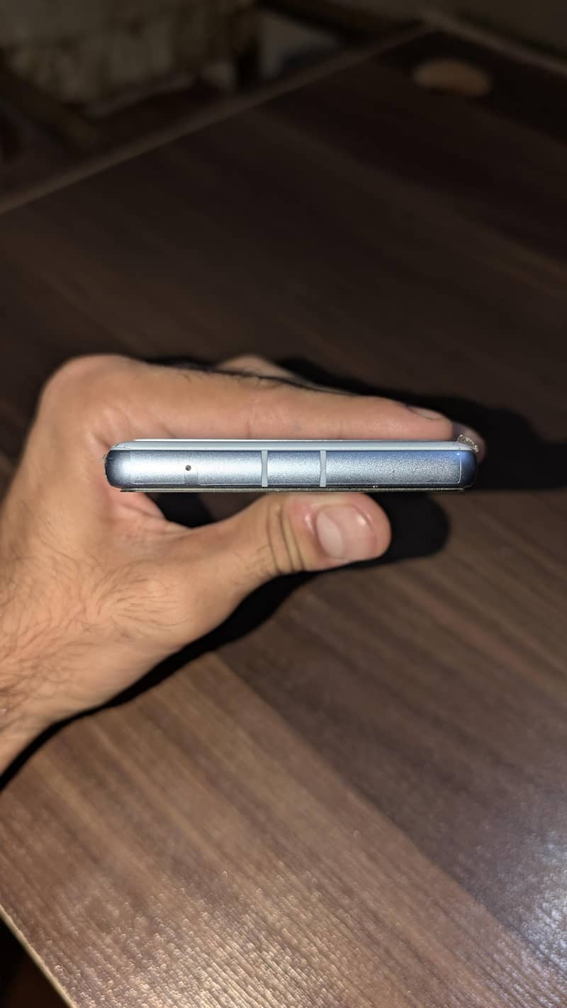 Google Pixel 7a 3