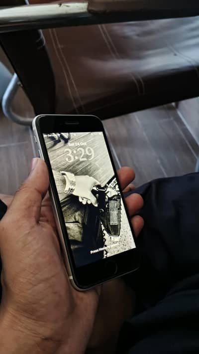 Apple iPhone SE Bypass Acha vala Exchange possible with iphone X
