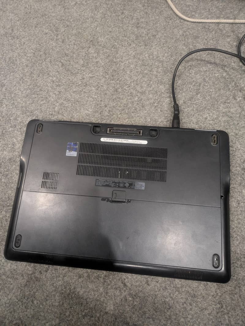 dell corei7  gen5 2