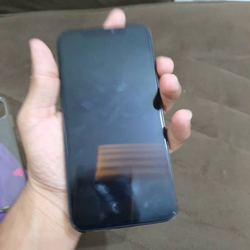 Apple iPhone 11 Pro Max 10