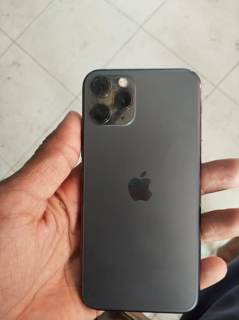 Apple iPhone 11 Pro 0