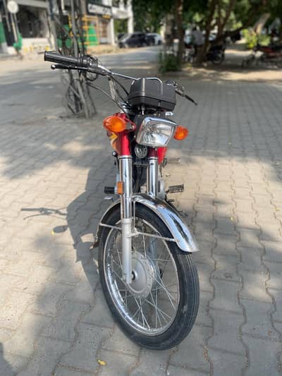 Honda 125 First hand sale