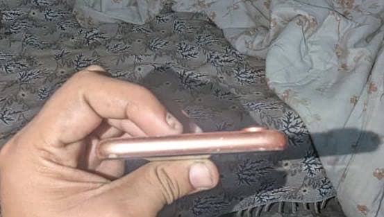 Apple iPhone XR 5