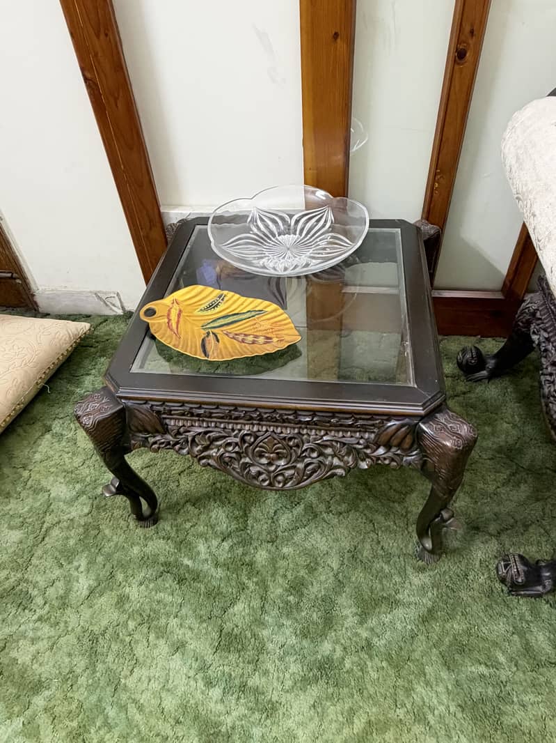 Sofas and chairs 6