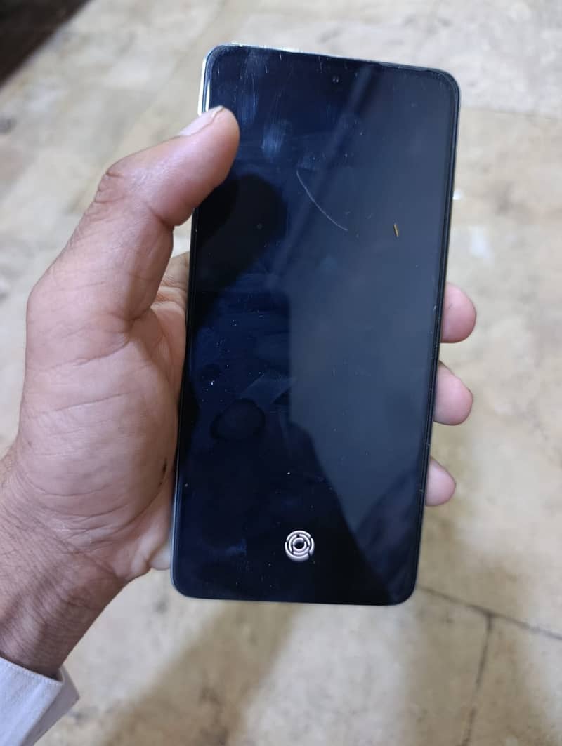 Tecno CAMON 20 4