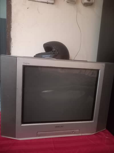tv bilkul theek h bus screen ka switch lagwanaa htv bilkul theek h bs