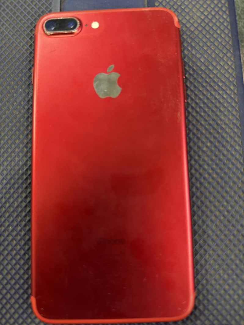 Apple iPhone 7 Plus 0