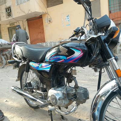 Honda CD 70 2024