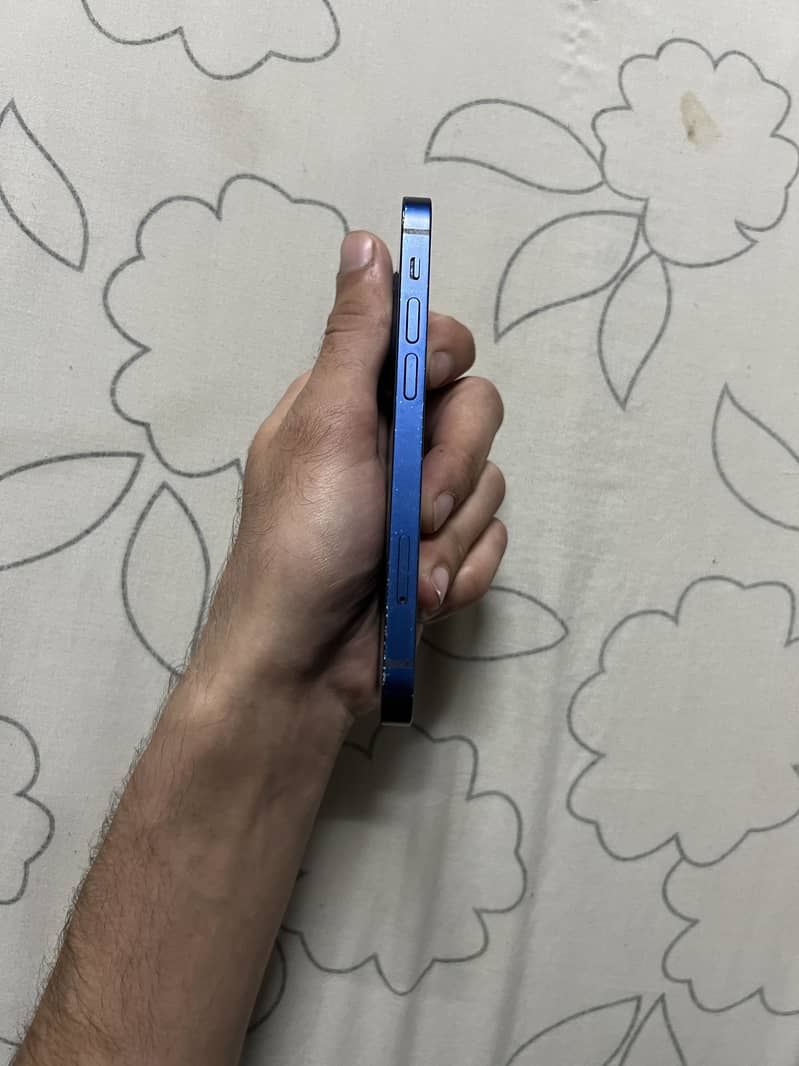 Apple iPhone 12 mini 5