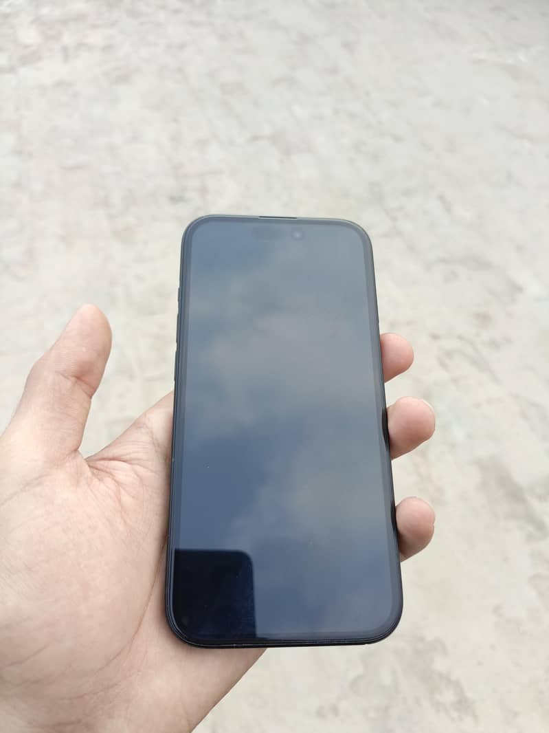 Apple iPhone 15 0