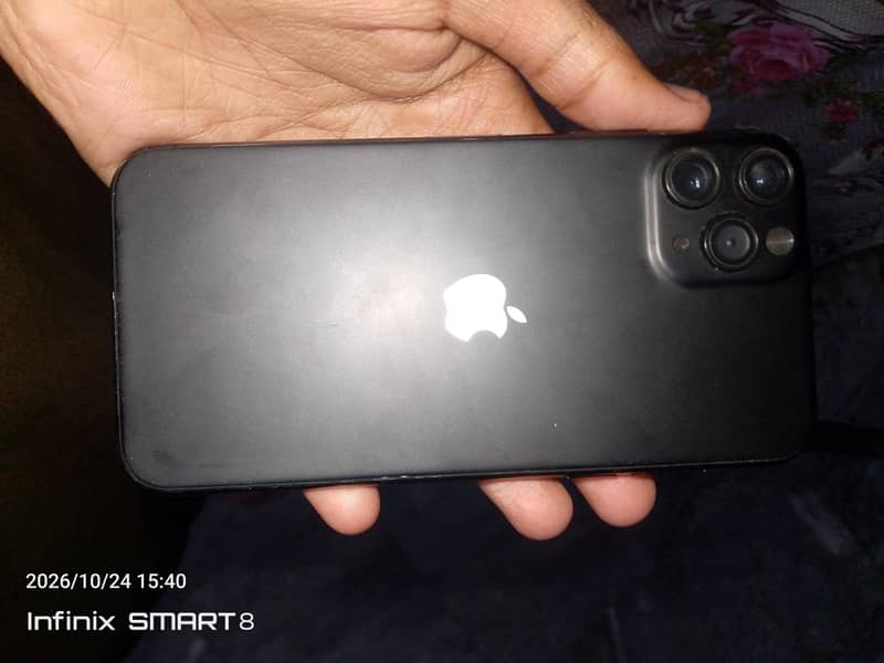 Apple iPhone X 0