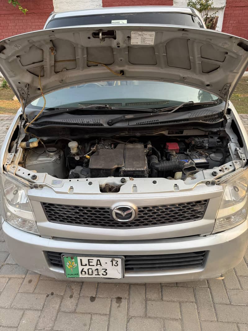Mazda Azwagon 2007 9