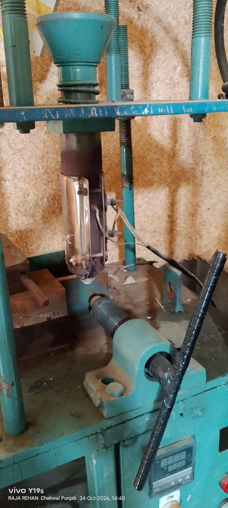 molding machine 3