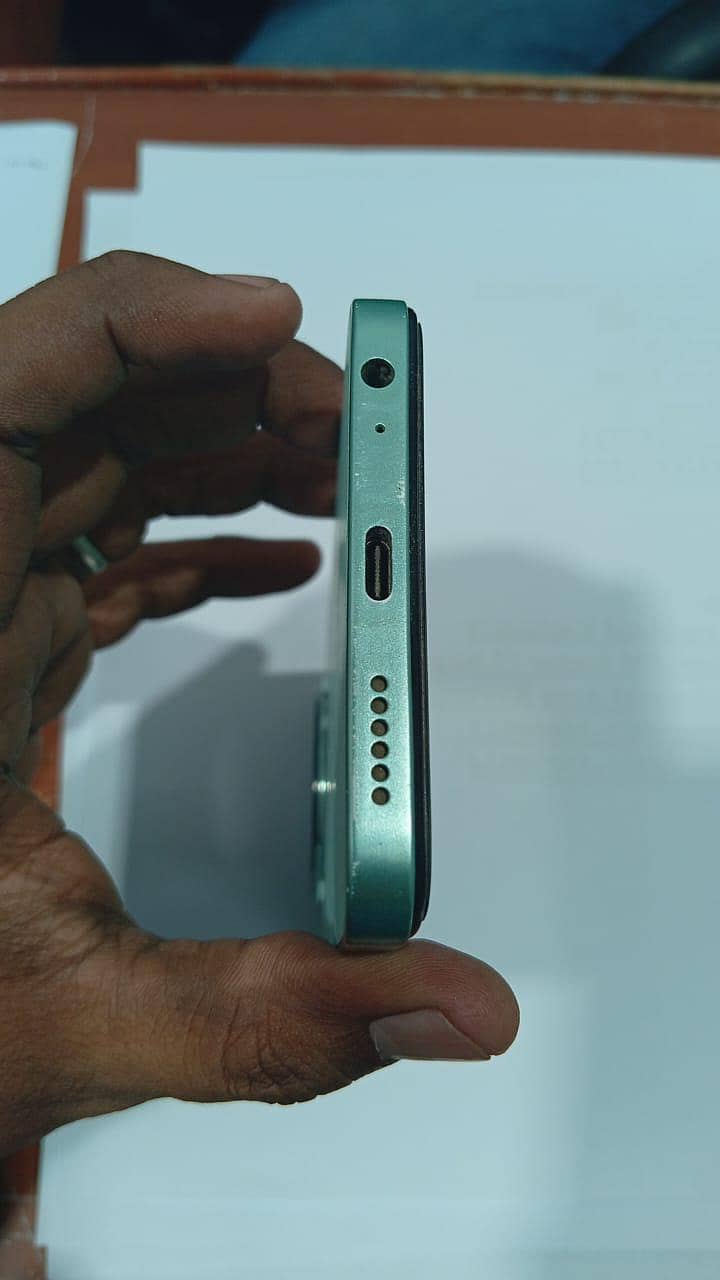 Tecno SPARK 30C 3