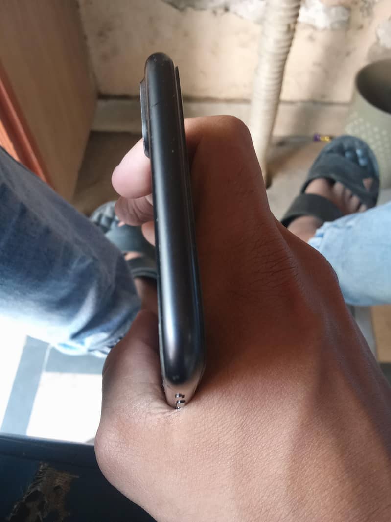 Apple iPhone 7 Plus 3