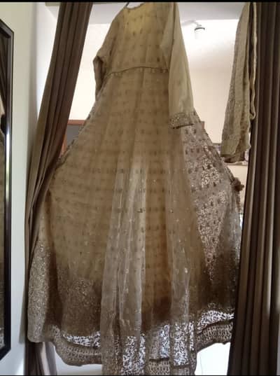 Perloved fancy maxi  wear one time only size medium
