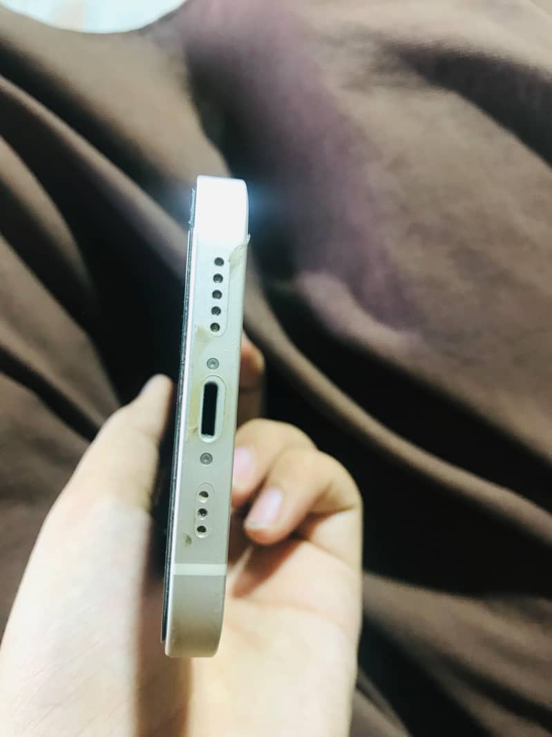 Apple iPhone 12 2