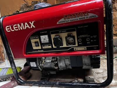 Elemax SH3200EX sawafauji japan Generator— HONDA ENGINE | used