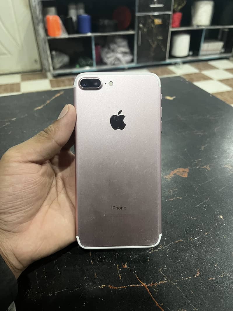 Apple iPhone 7 Plus 32gb 4