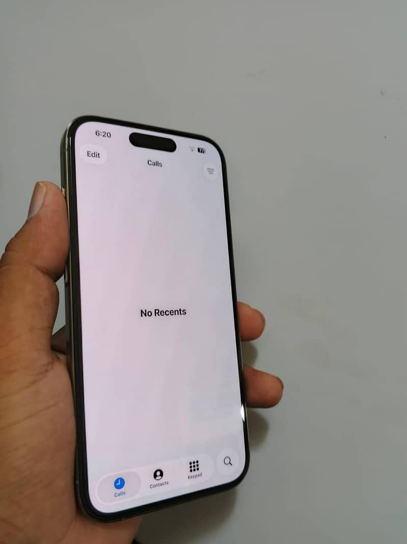 Apple iPhone 15 Pro 2