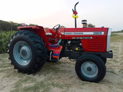 Massey Ferguson 385